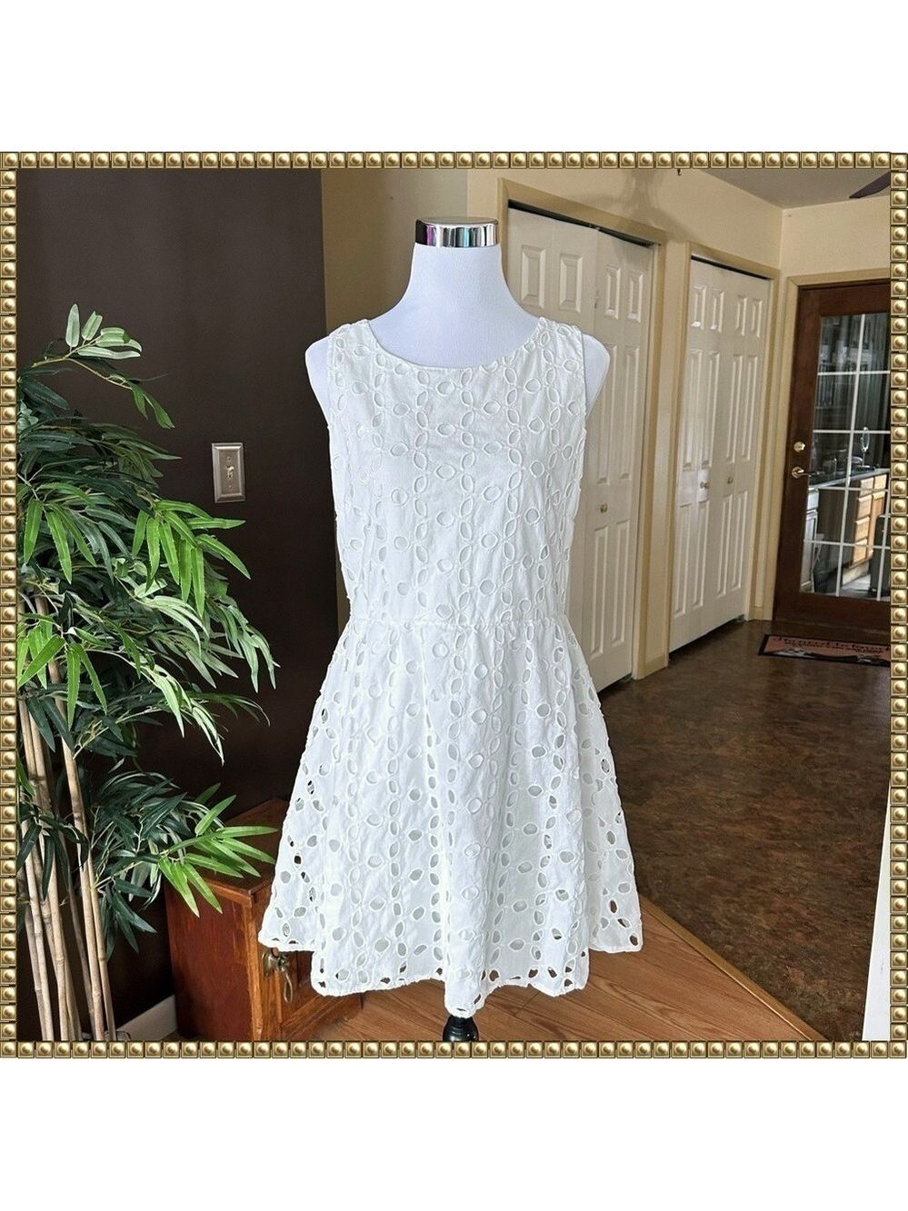 Urban Hearts White Eyelet Fit and Flare Dress Extra Large